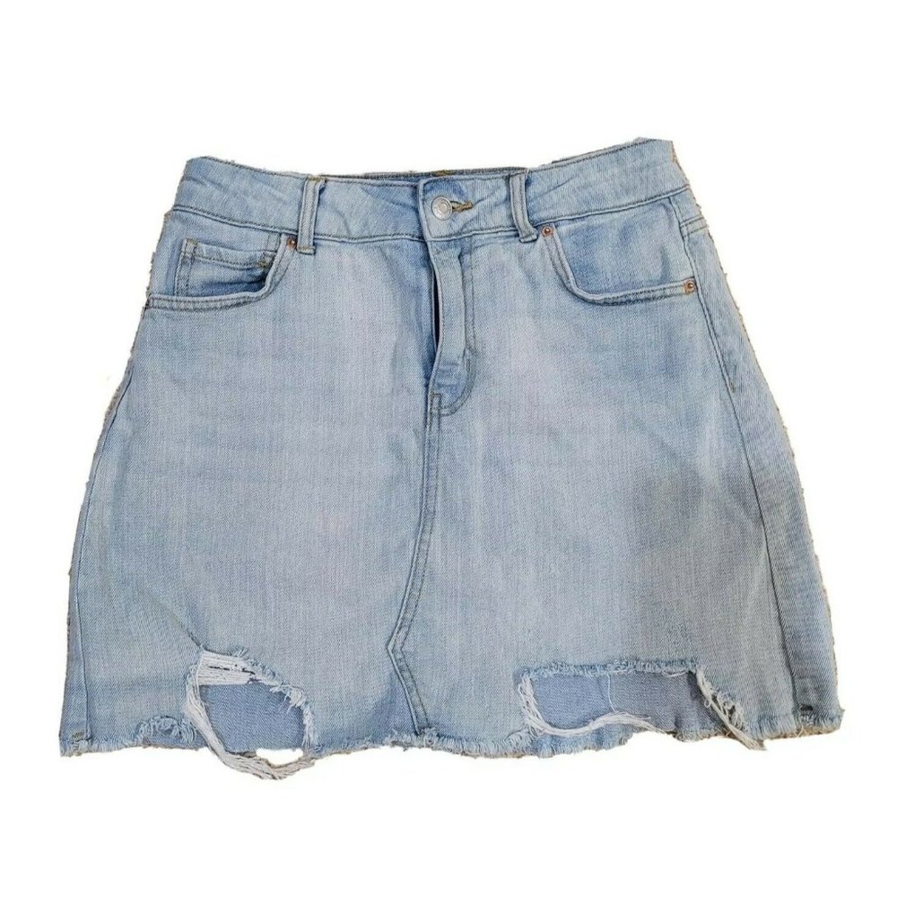 Wild Fable Denim Jean Mini Skirt Size 6 Women's Distressed Raw Hem Light Blue